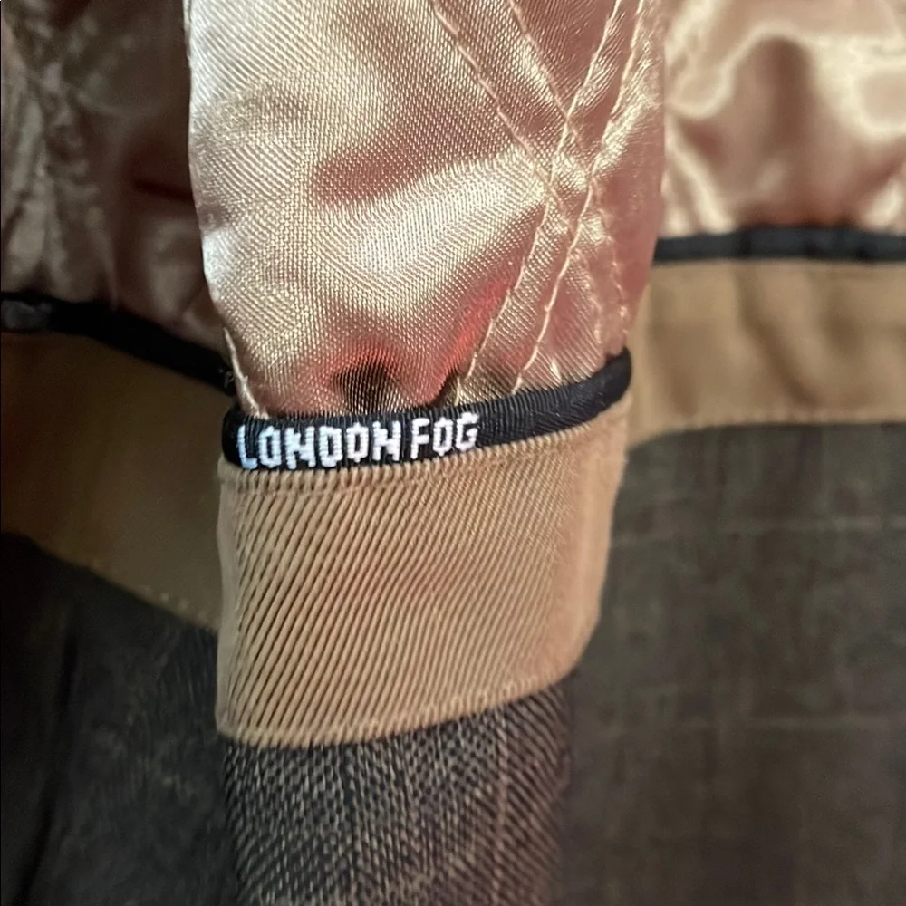 LONDON FOG Men's Tan Trench Coat